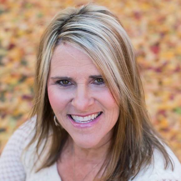 Meet your Posher, Mechelle - Picture 1 of 1